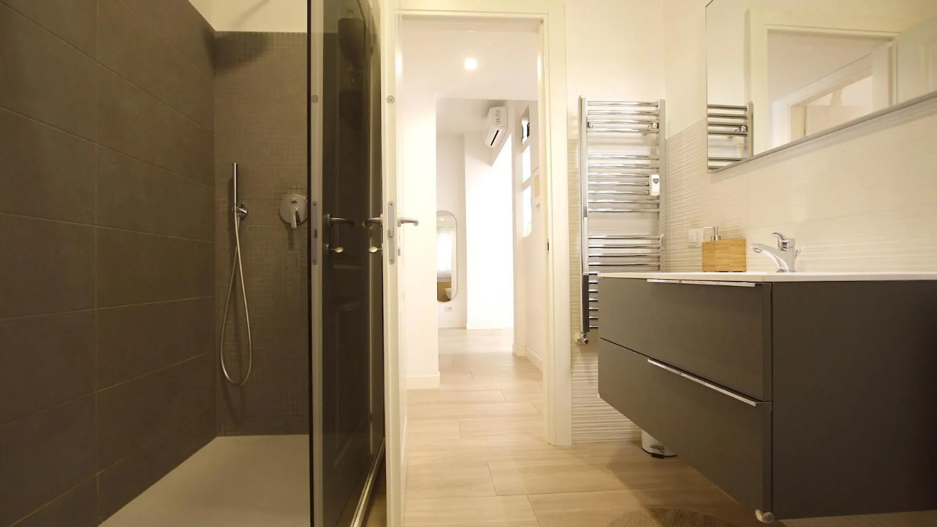 Apartment Lago Tana Holiday House Rome