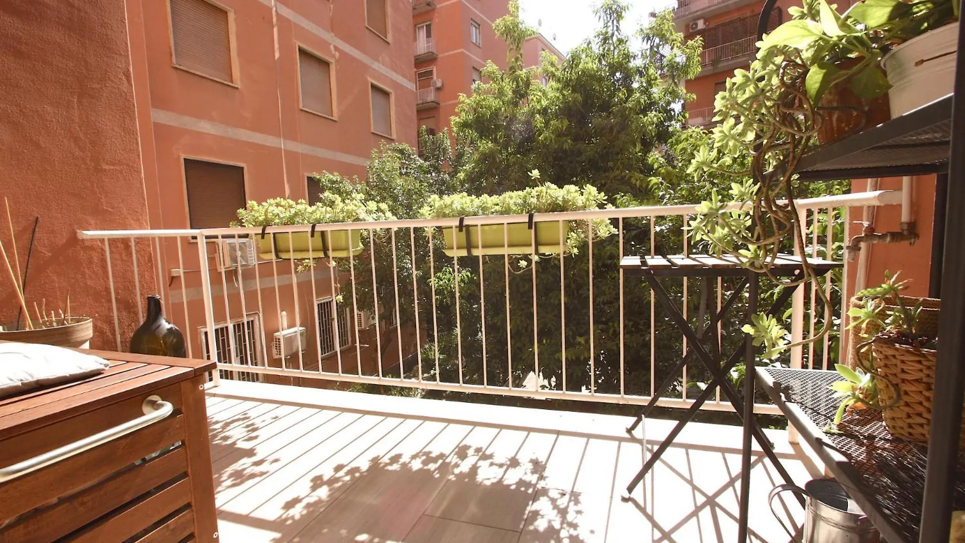 Lago Tana Holiday House Rome 0*,  Italy
