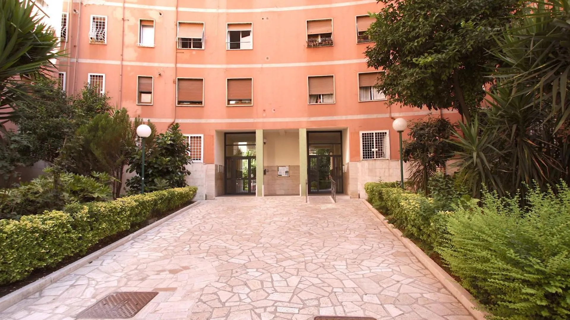 Apartment Lago Tana Holiday House Rome